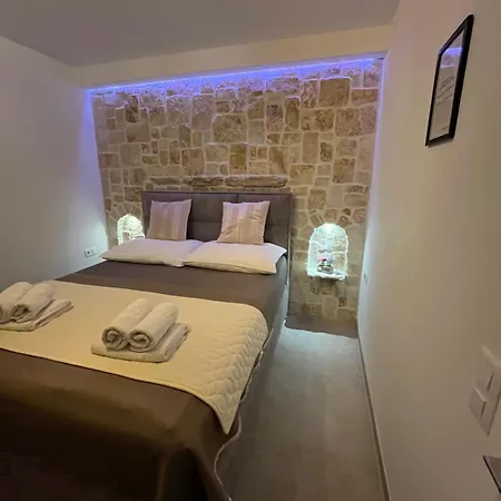 Divkovic Appartement Vir