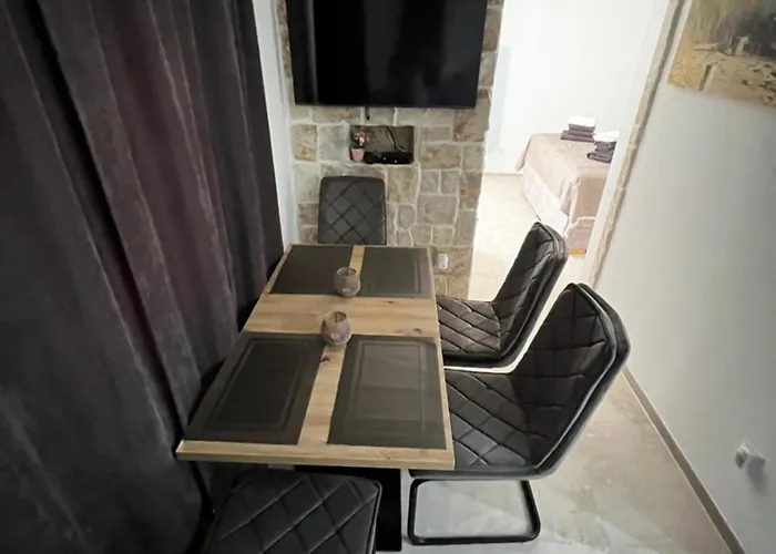 Apartament Divkovic *